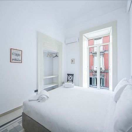 Casa Dante - Historic Apartment In The Perfect Naples Location エクステリア 写真