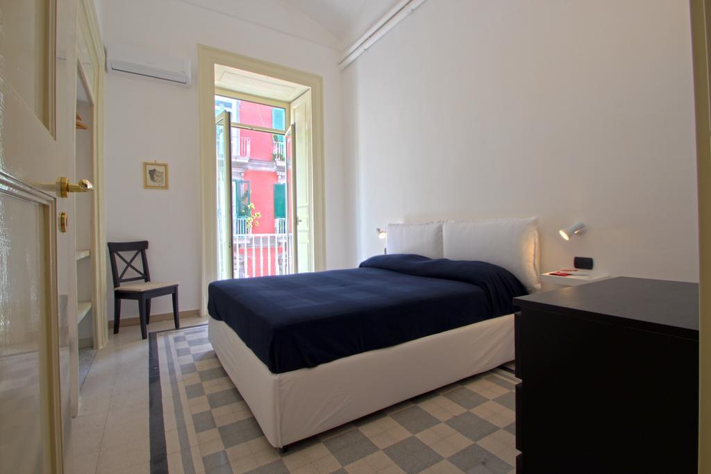 Casa Dante - Historic Apartment In The Perfect Naples Location エクステリア 写真