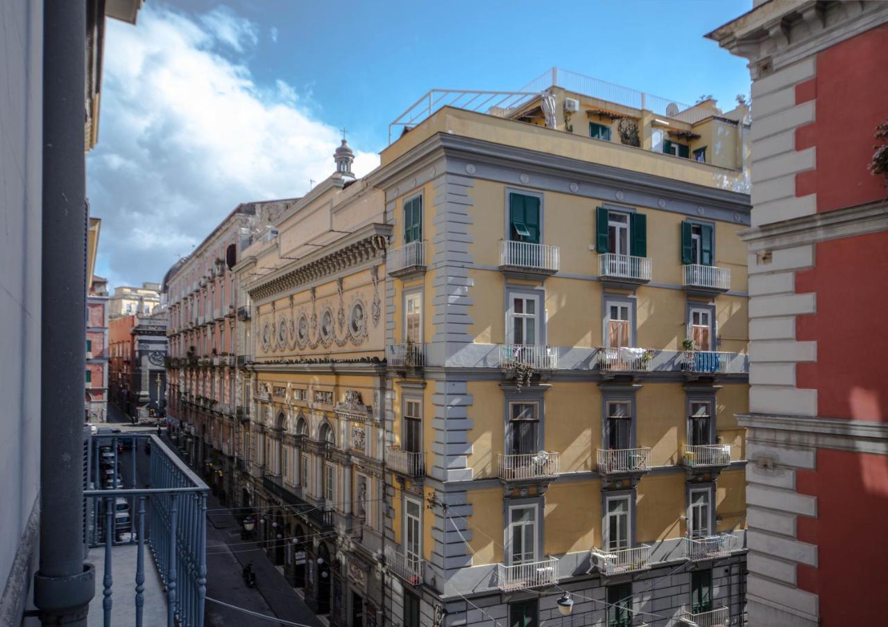 Casa Dante - Historic Apartment In The Perfect Naples Location エクステリア 写真